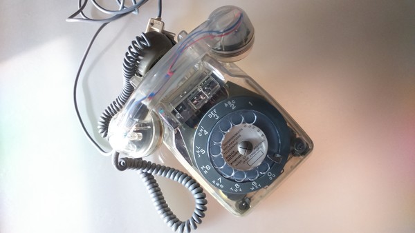 Téléphone vintage Socotel orange à cadran, 1977